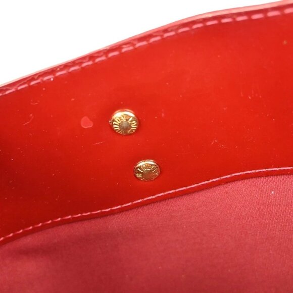 Louis Vuitton Red Vernis Reade PM Tote Handbag - Picture 11 of 13